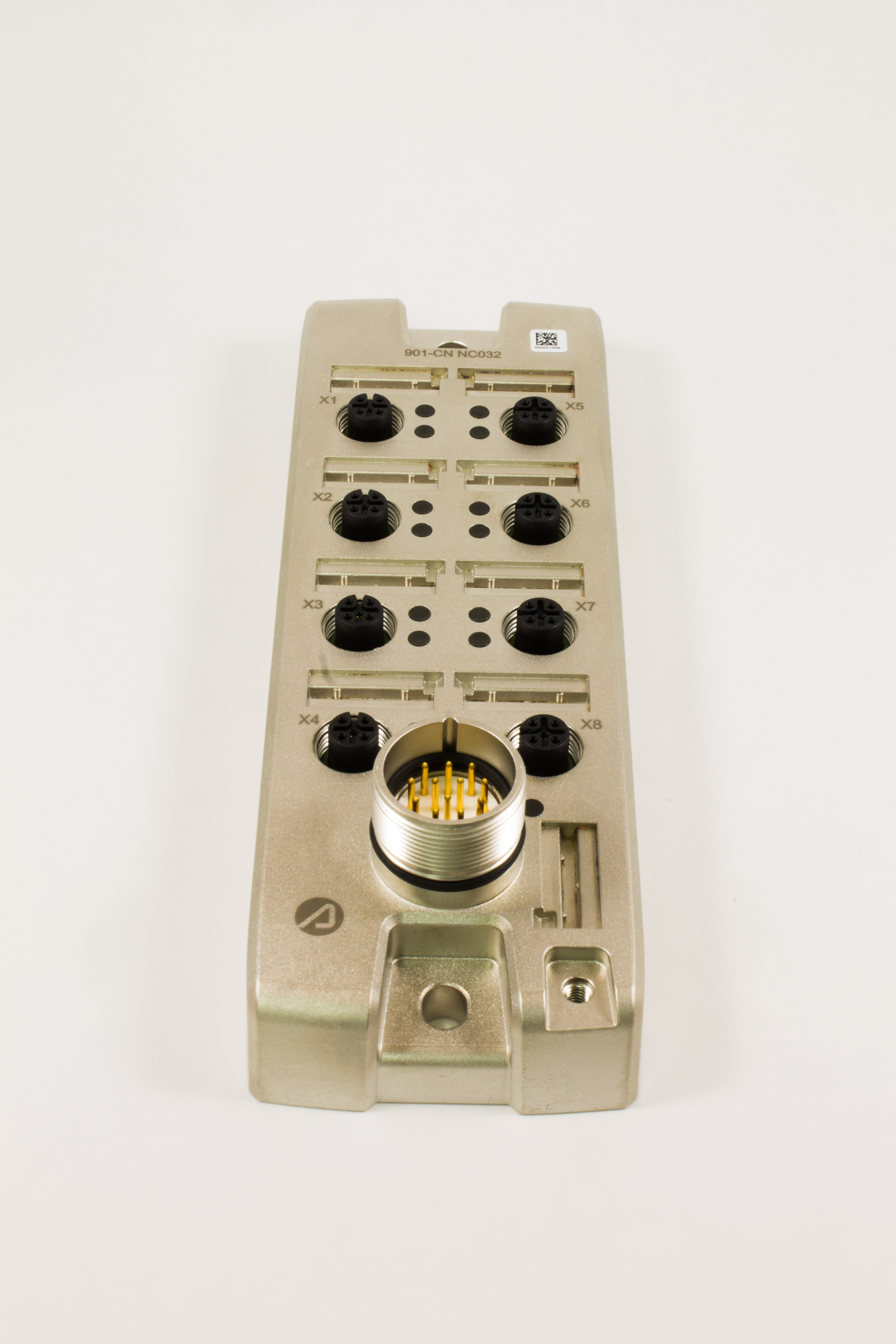 AC-Box901