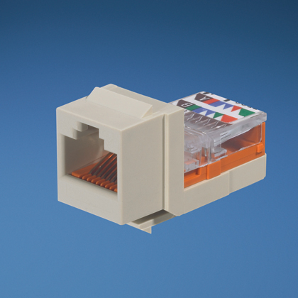 NKNK5E88MIWY-b.jpg